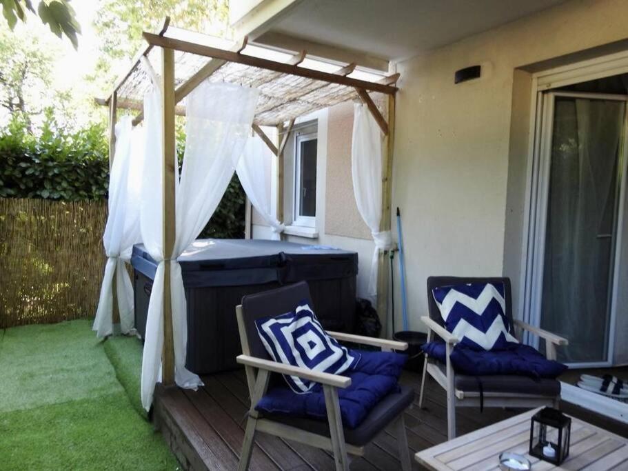 Suite Cosy&Jacuzzi Cenon Esterno foto